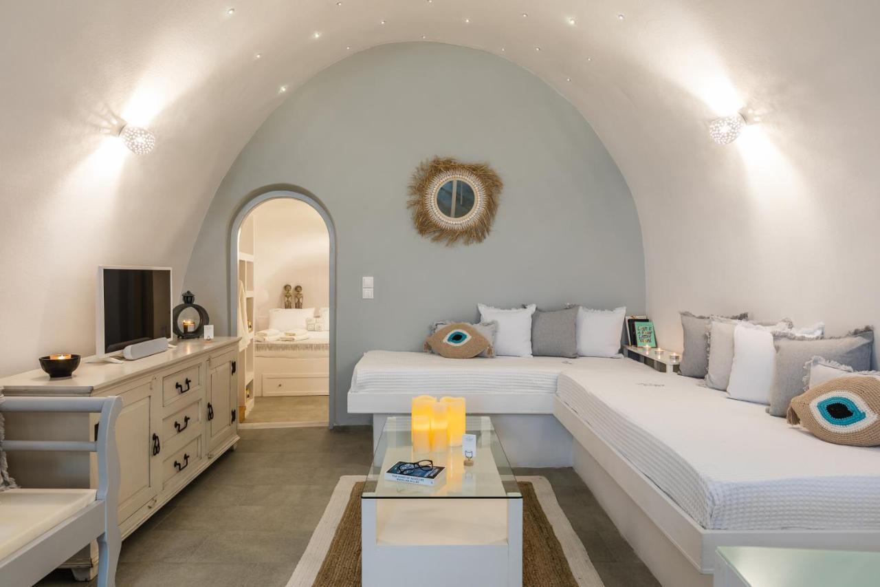 Volcave Suites Karterádos Eksteriør bilde