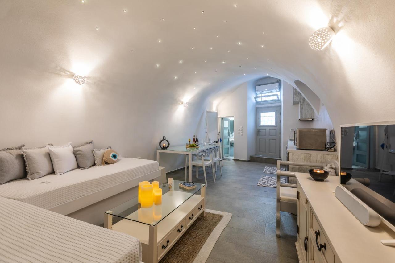 Volcave Suites Karterádos Eksteriør bilde